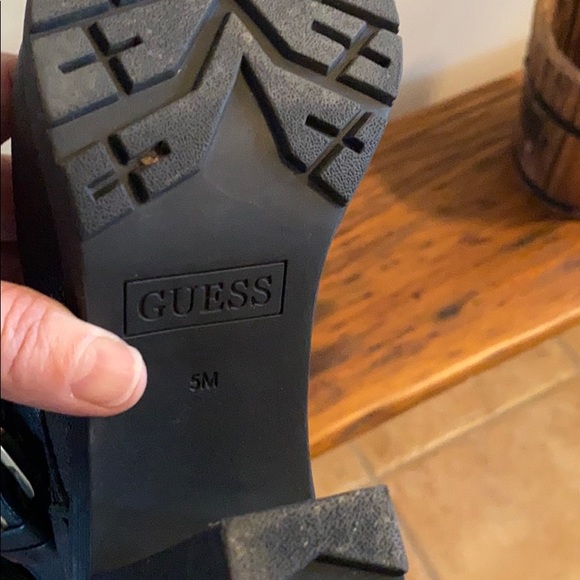 Shoes - Picture 2 of 4